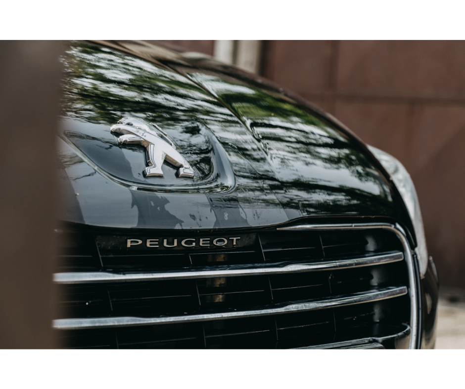 Peugeot 208 Allure é um carro econômico